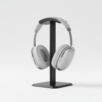 Werbebild mit Ständer und Ihren silbernen Kopfhörern
